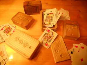 portacarte-gioco-legno