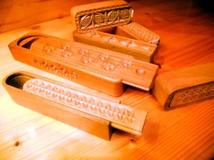 scatolini-portamatite-legno