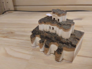Casa legno piccola - traforo